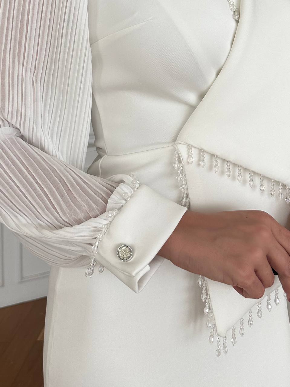 Beydler women skirt suits