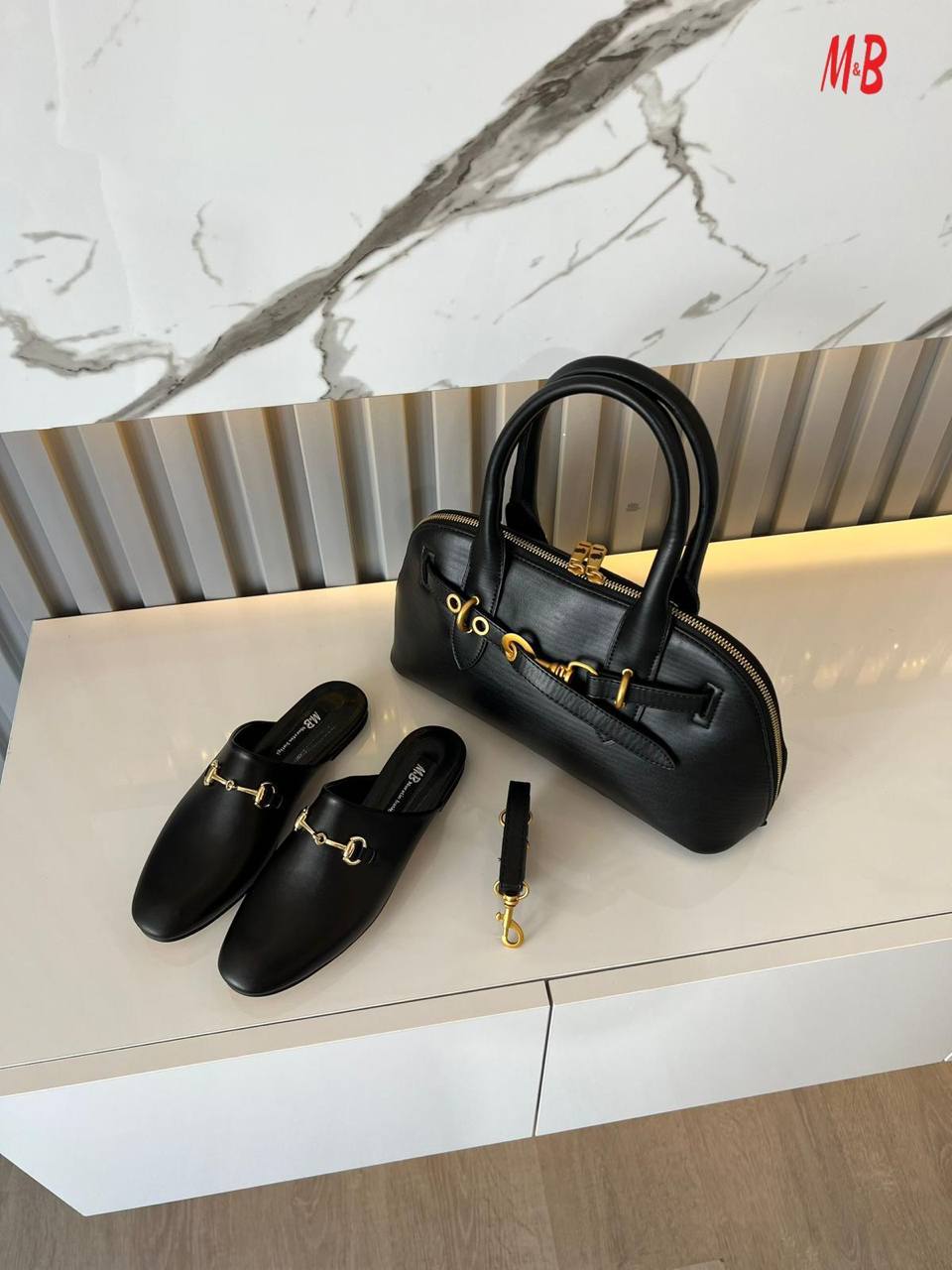 Codie Sanchez women push in flat set