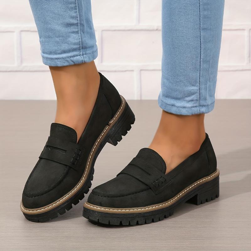 Women's Solid Color Fashionable Thick-soled Loafers