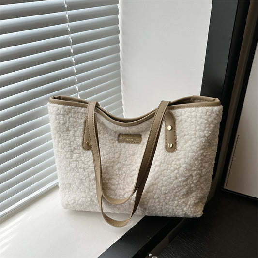 Fashionable Furry Versatile Shoulder Bag