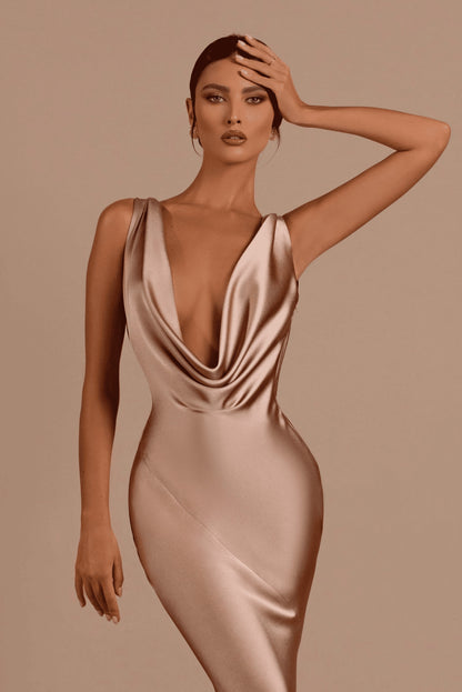 Mermaid Bridesmaid Dresses For Wedding Deep V Neck Satin Prom Dress Long Formal Evening Gowns For Women