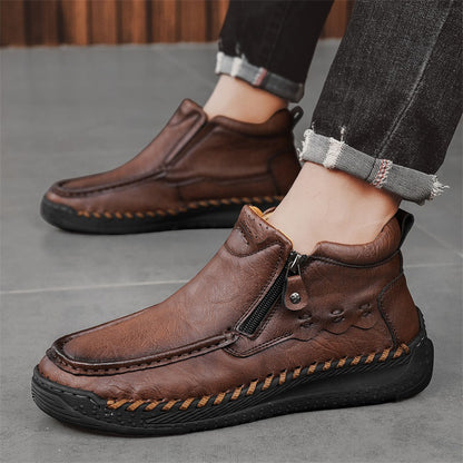 Men's Large-size Casual Hand-sewn Retro Work Boots