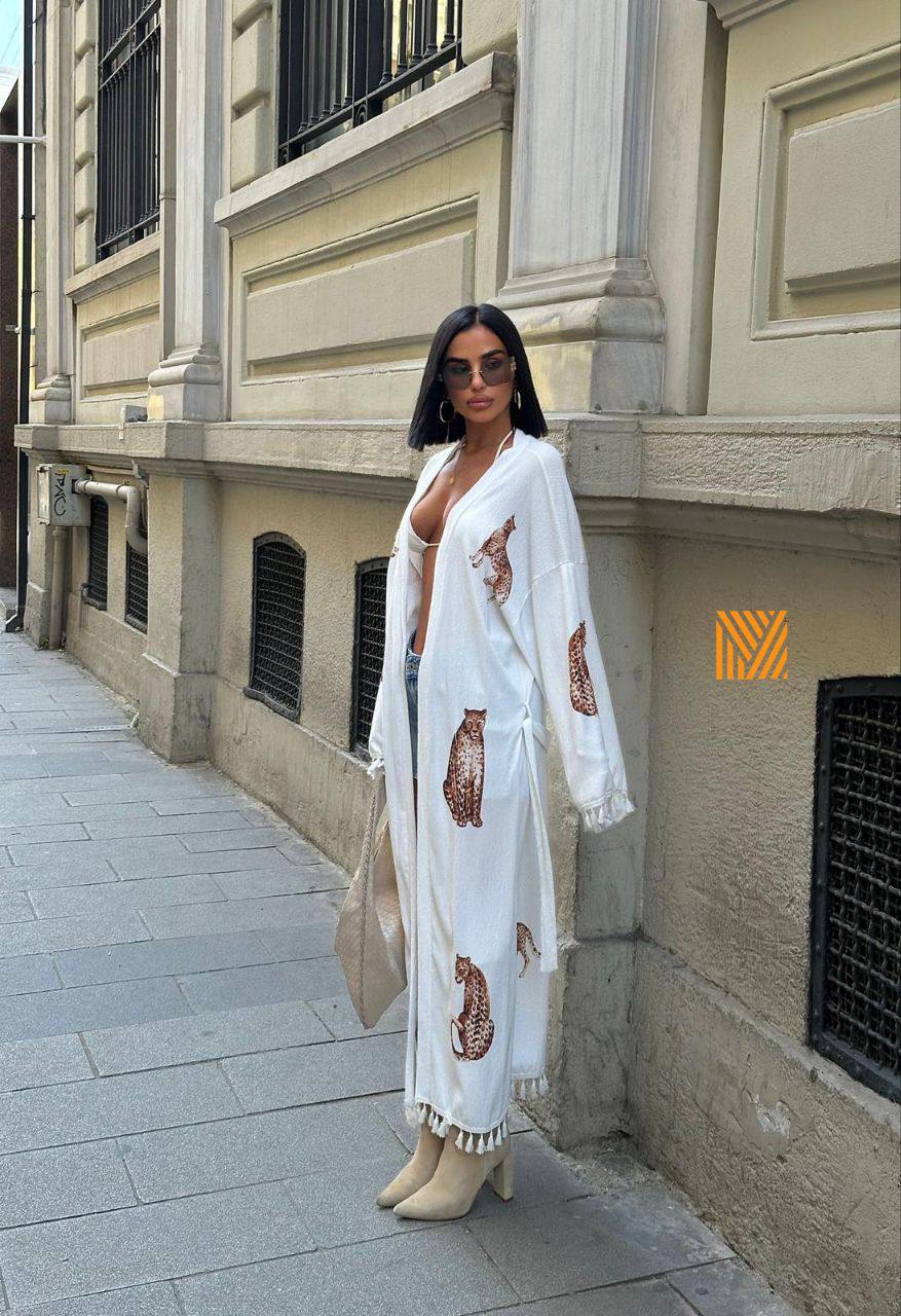 Leo women summer looks