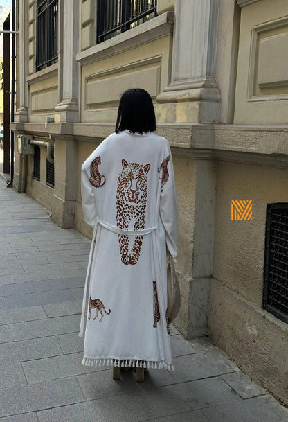 Leo women summer looks