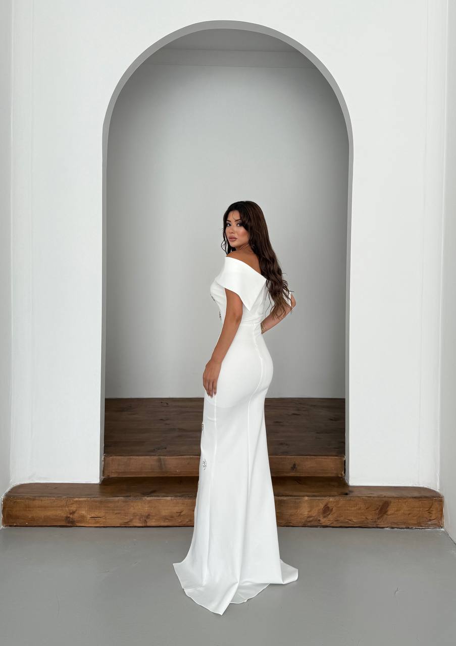 Princess Ace out shoulder prom dress