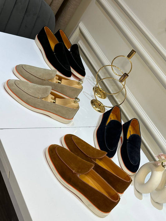 Obama sewed men shoes