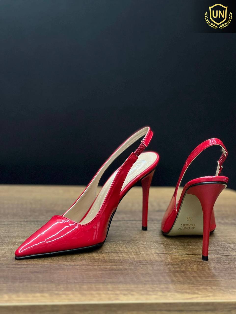 Simple nail women heels