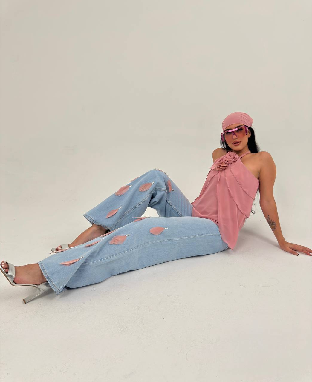 Chic pearl women jeans and top