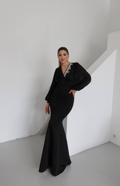 Linsey Cardanol women fancy dress