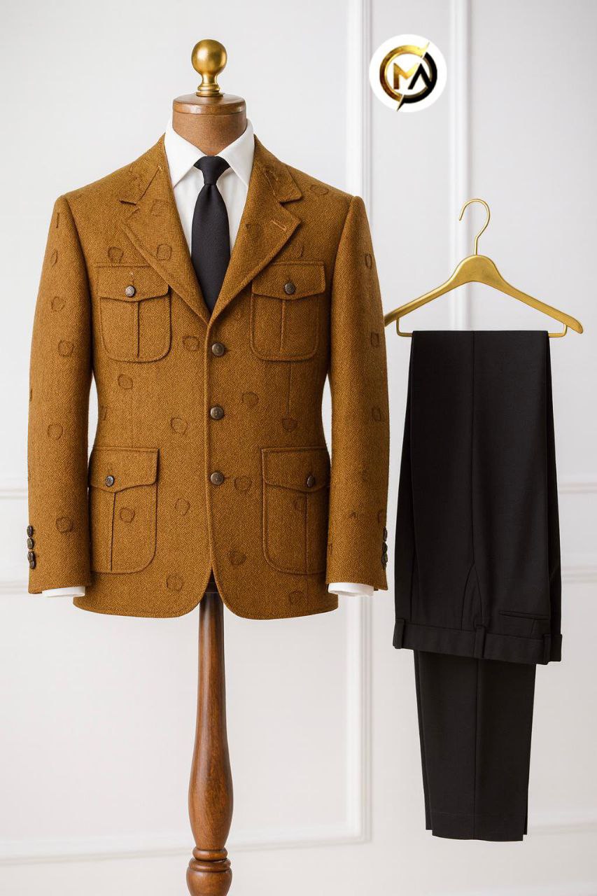 Toxin three button men suit