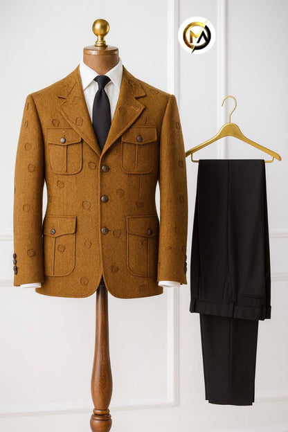 Toxin three button men suit