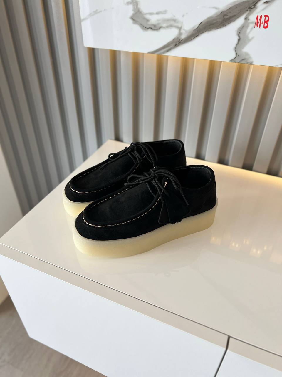 Wise women classic shoes