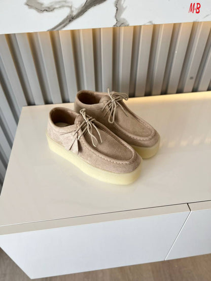 Wise women classic shoes